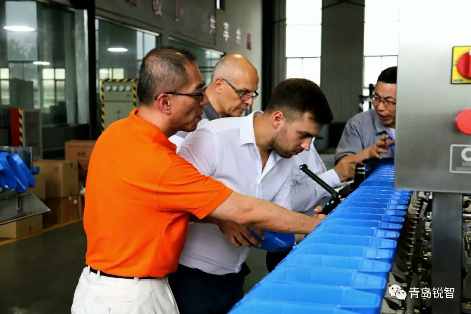  我们不仅是在寻找客户，我们是在追寻双赢的伙伴